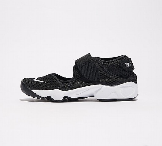 Nike Junior Ultra Rift Trainer | Black 