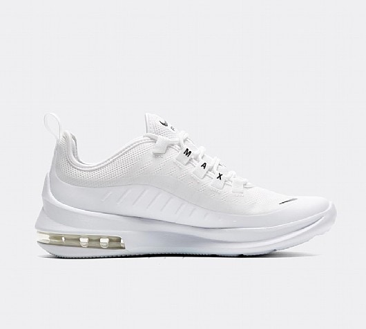 junior air max axis trainer