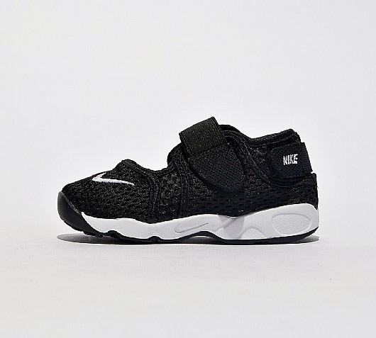nike rift sandals