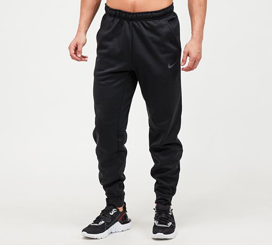 nike therma pants black