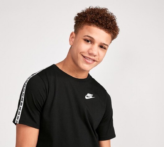 tee shirt nike junior