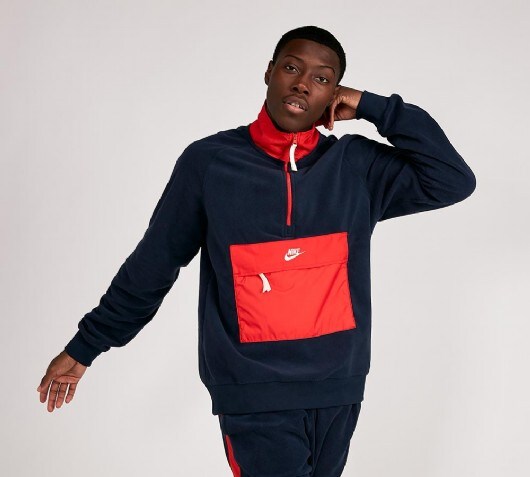 nike seasonal half zip