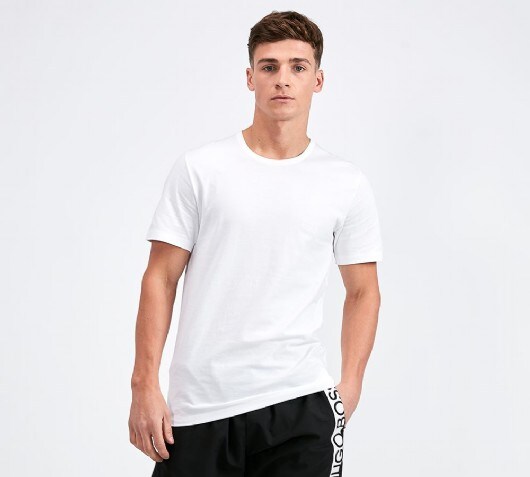 Purchase \u003e footasylum hugo boss t 