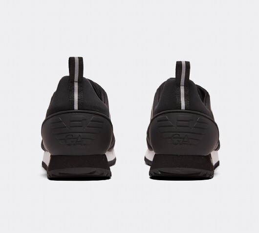 ea7 lace runner trainer
