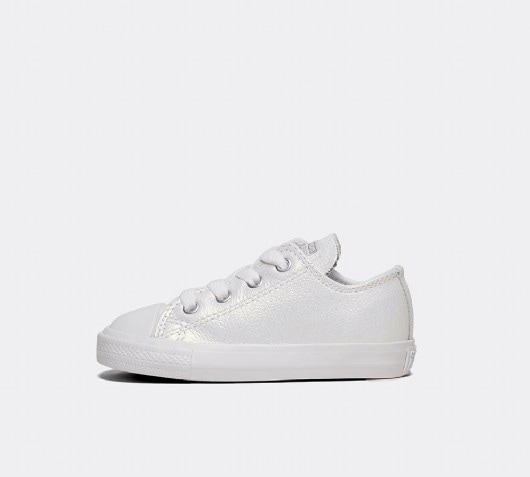 infant white trainer