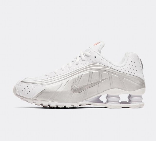 nike junior shox r4 trainer