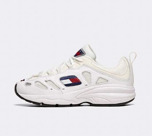 tommy hilfiger womans trainers