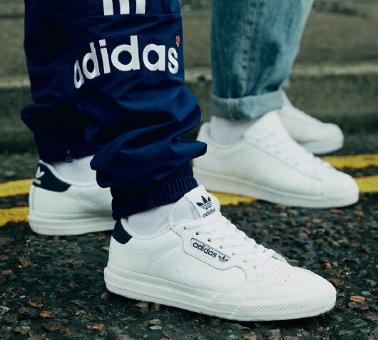 adidas continental vulc on feet