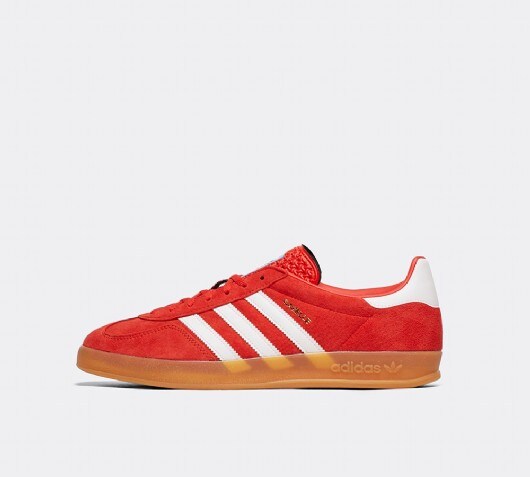 white and red gazelle