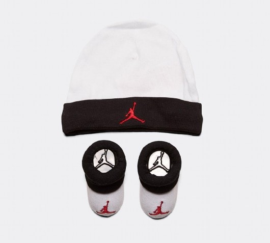 Jordan 2 Piece Crib Set