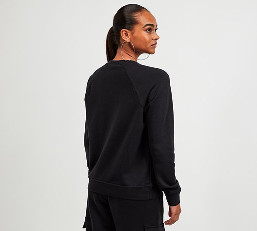 nike black essentials crewneck sweatshirt