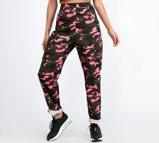 dark pink cargo pants
