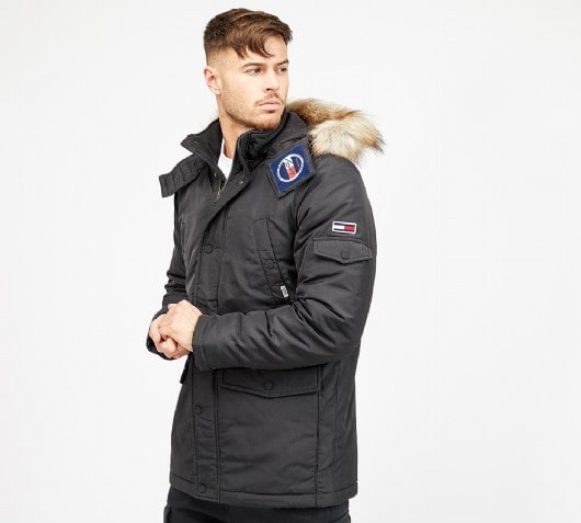 tommy jeans technical quilted bomber jacket faux fur trim hood in black