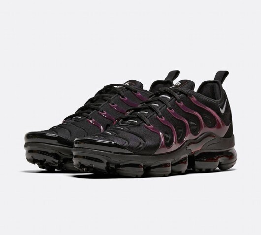 footasylum nike vapormax plus