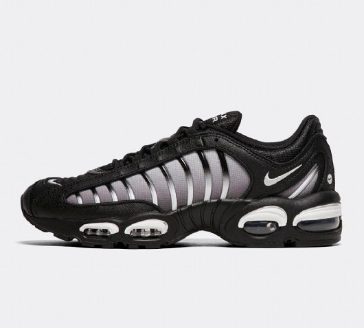 nike tailwind black and white