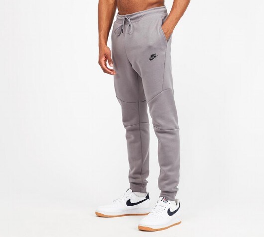 Nike Tech Fleece Pant | Gunsmoke 