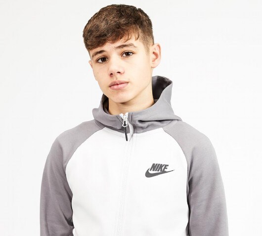 nike tech hoodie junior