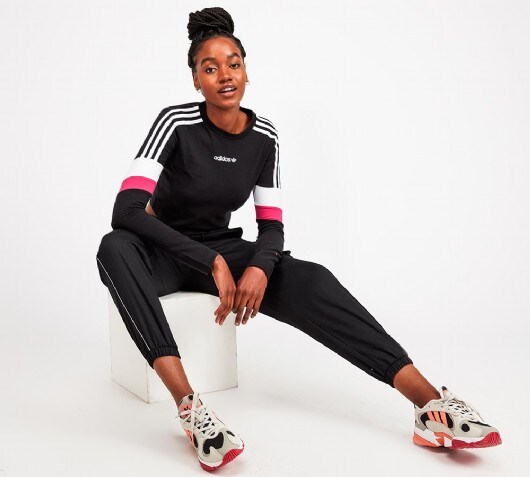 Womens Tech Long Sleeve Cropped T-Shirt
