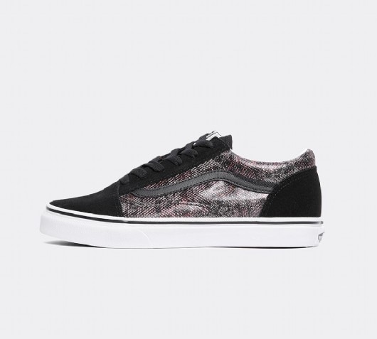 maroon vans junior