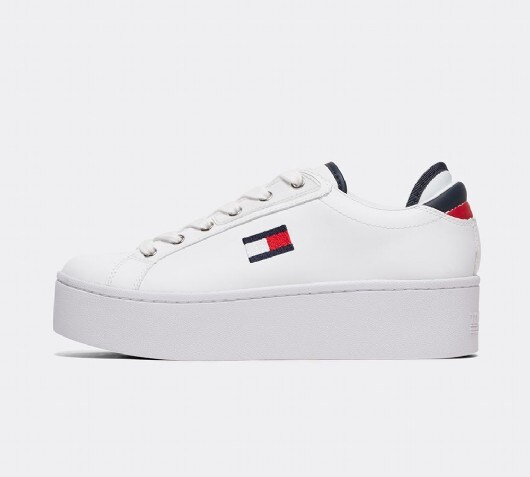 white tommy hilfiger trainers womens