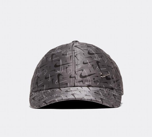nike metal swoosh cap black