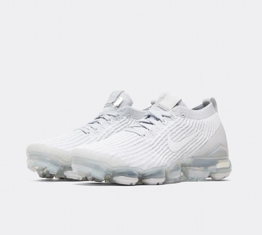 vapormax white womens