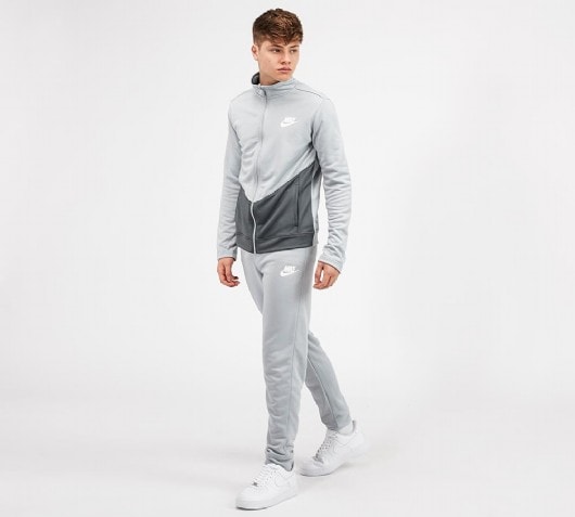 nike tracksuit sale junior