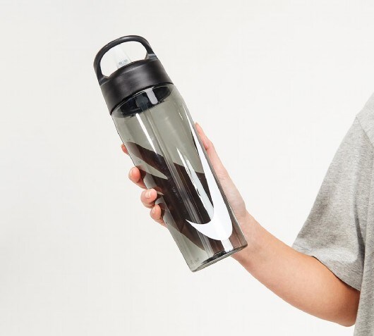 nike shaker