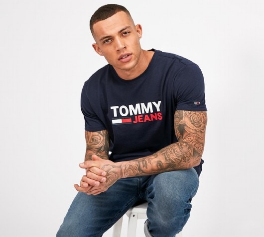 tommy jeans logo t shirt