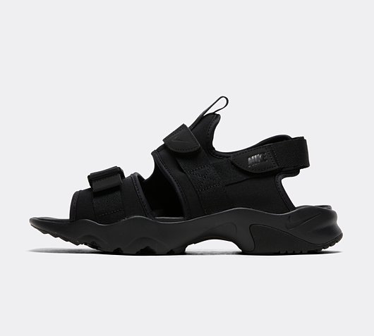 nike canyon sandal black