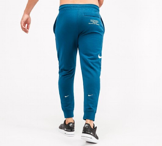 can you wash air max in washing machine