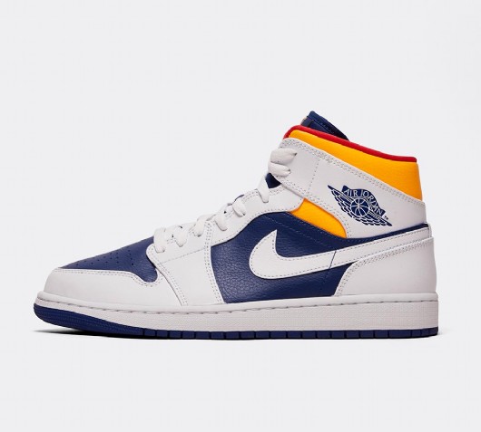 nike air jordan mid trainers in white