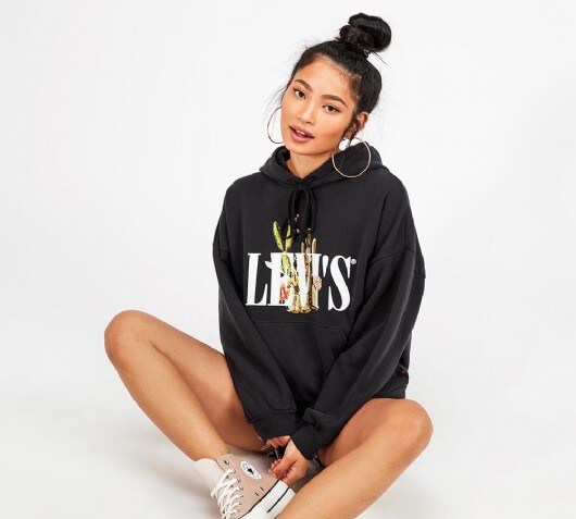 levi's womens black hoodie