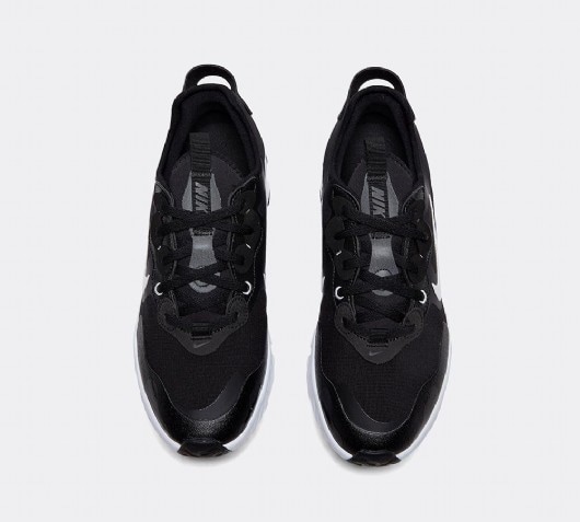 nike art3mis black
