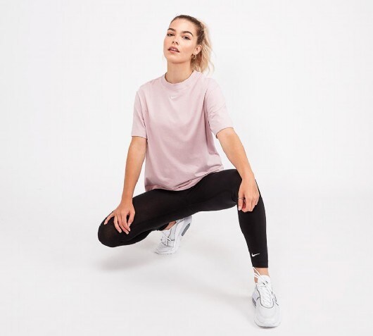 nike boyfriend t shirt pink