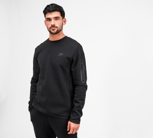 nike tech fleece shirt