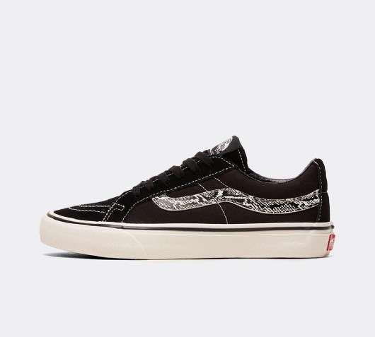 black low vans womens