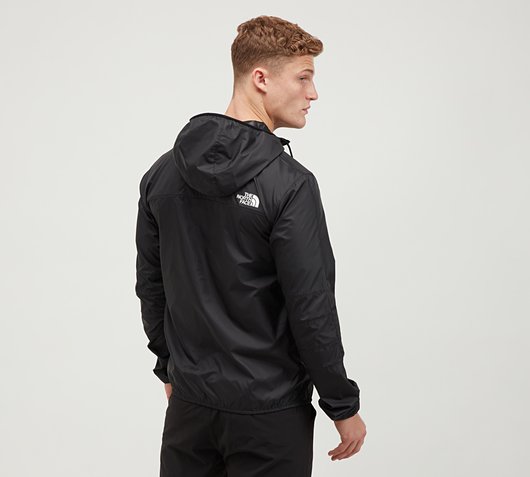north face windrunner
