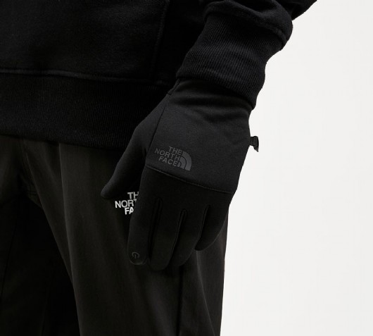 north face gloves footasylum