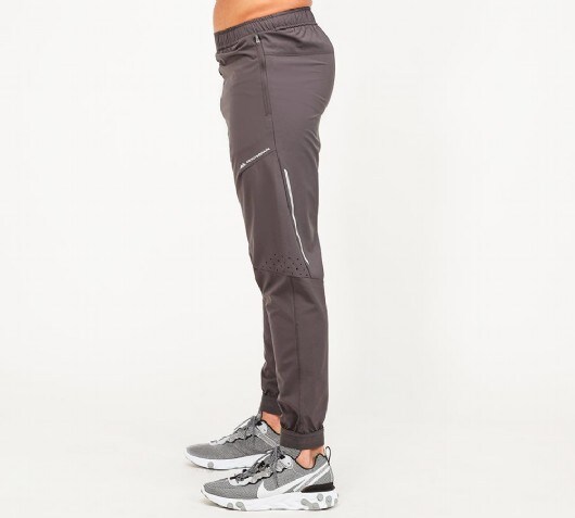 Image of Desor Woven Running Pant