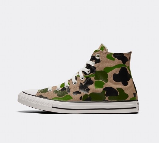 converse camo trainers
