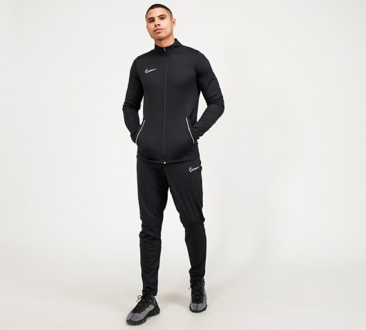 black nike slim fit tracksuit