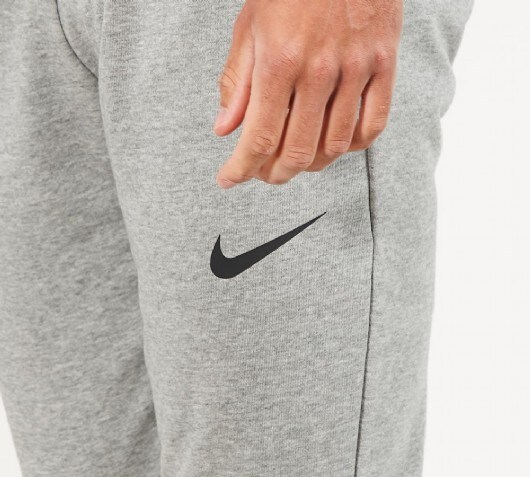 nike foundation fleece pants