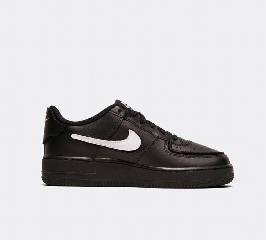 nike school shoes size 4