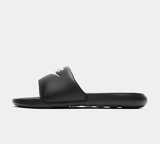 Nike Womens Victori One Slide | Black / White / Black | Footasylum