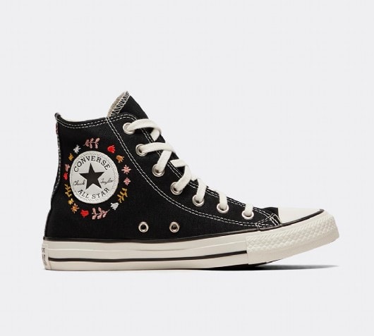 Converse Trainers | Black and White 