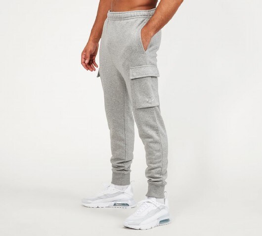 nike joggers with pockets on the side