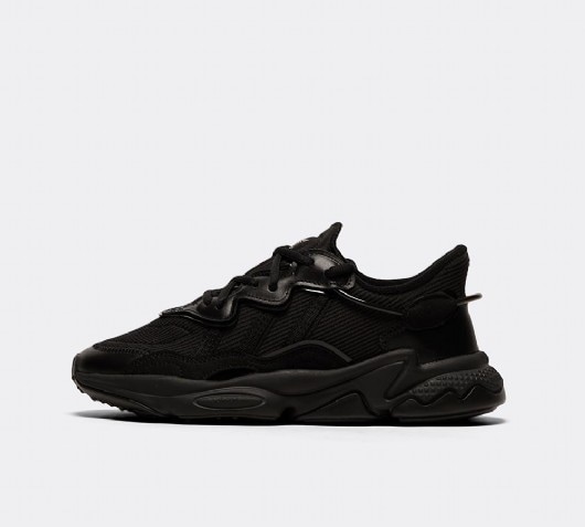 all black work trainers womens