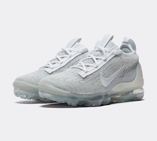 white nike womens vapormax