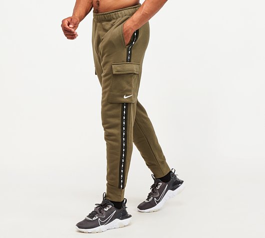 nike repeat logo fleece jogger